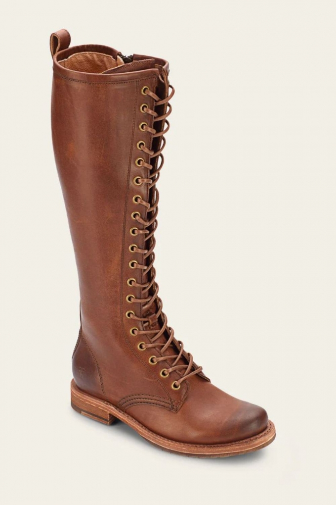 FRYE | WOMEN'S VERONICA COMBAT TALL-Caramel